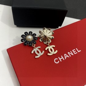 Chanel подвеска с жемчугом и двойным C, серьги с бриллиантами