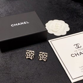 Рекомендуемый товар： Chanel с буквами «CC» и пятиконечной звездой
