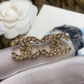 Chanel 22 года, новая модель сережек ранней весны, точная копия в