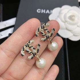 Chanel серьги-гвоздики, популярная модель, высокое качество, лучш