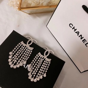 Chanel новые серьги с кисточками Chanel покупка по цене от произв