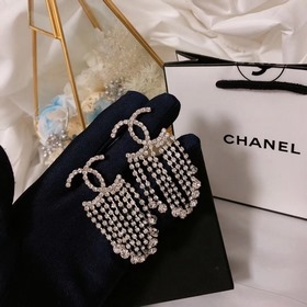 Chanel новые серьги с кисточками Chanel покупка по цене от произв