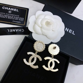 Уровень покупки： Новая модель поступила в продажу. Chanel, малень