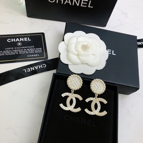 Уровень покупки： Новая модель поступила в продажу. Chanel, малень