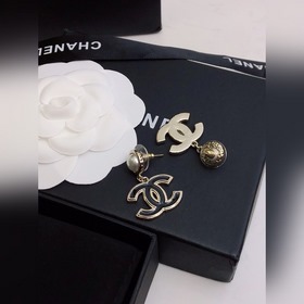 22ss Новая подлинная модель Chanel маленькие серьги-гвоздики с дв