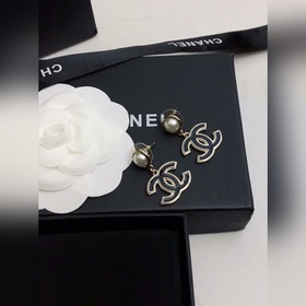 22ss Новая подлинная модель Chanel маленькие серьги-гвоздики с дв