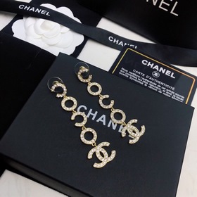 Chanel 2023 Новая модель Chanel Coco с буквами Double C Серьги-гв
