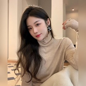1880140  Мне очень нравится этот дизайн Chanel. Серьги-гвоздики 