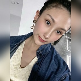 Номер XED05160   Серьги Chanel Gold Ball, модель Jennie, большо