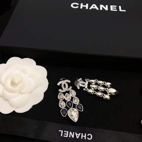 [Chanel] Популярные серьги-гвоздики Chanel. Лучшая версия на рынк
