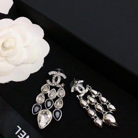 [Chanel] Популярные серьги-гвоздики Chanel. Лучшая версия на рынк