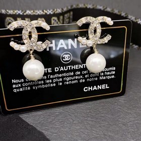 188033 Официальный сайт Chanel предлагает популярные модели. Толь