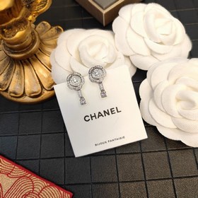1880  Серьги в стиле Чао Цзюньшань от Chanel. Мне очень нравится