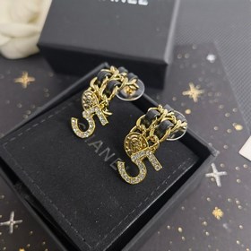 1880130 Z-модель, CHANEL, кристаллы Swarovski, кожаная подвеска, 