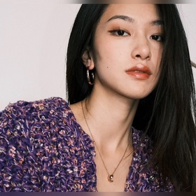 Chanel 23, новая модель, такая же, как у Лю Вэнь, большие ромбови