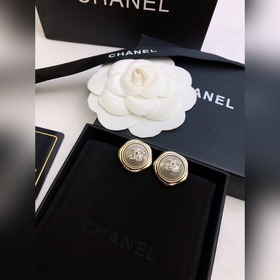 Chanel, новые серьги с бахромой, латунь, очень свежий дизайн, под