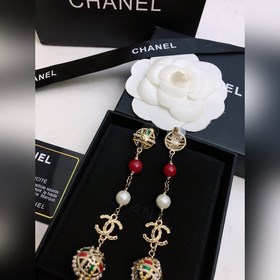 CHANEL Новые серьги Chanel с бахромой, латунь, очень свежий дизай
