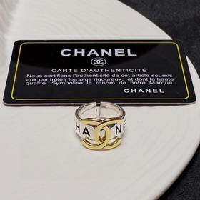 Кольцо в стиле Chanel с двойной буквой C! Незаменимый аксессуар д