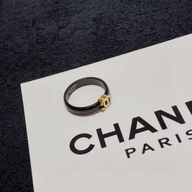 Кольцо Chanel с двойной буквой C из нержавеющей стали черного цве