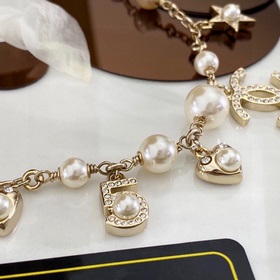 Браслет Chanel. Многокомпонентный браслет. Классический и универс