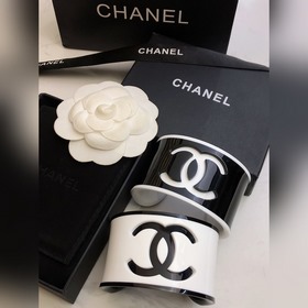 CHANEL Акриловый браслет bracelet jewelry 23ss Новая модель брасл