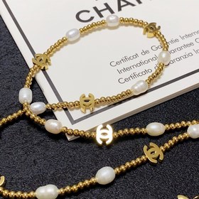 Новейшее золотое колье Chanel с натуральными пресноводными жемчуж