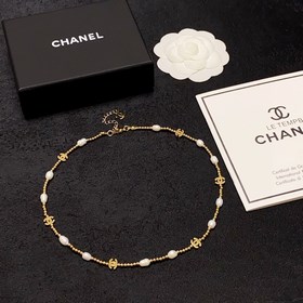 Новейшее золотое колье Chanel с натуральными пресноводными жемчуж