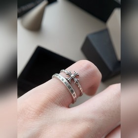 Двухслойное кольцо с крестом Кро. Друзья, которые увидели это соо