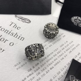 Высококачественная версия кольца Chrome Hearts с надписью «Crown 