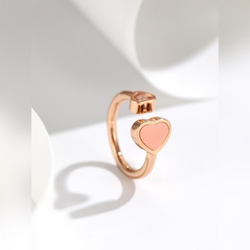 Бирюза Кольца и ожерелья из серии Happy Heart имеют лаконичный ди