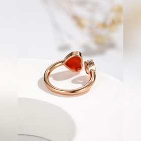 Бирюза Кольца и ожерелья из серии Happy Heart имеют лаконичный ди