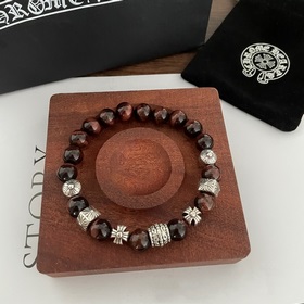 Специальная версия Chrome Hearts с красным тигровым глазом и множ