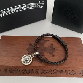 Специальная версия Chrome Hearts с поворотным кулоном виде креста
