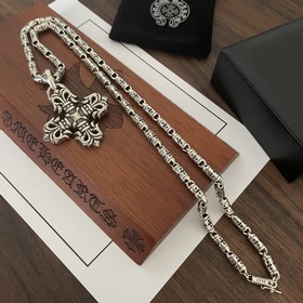Новая модель [Качество фирменного магазина] Chrome Hearts классич