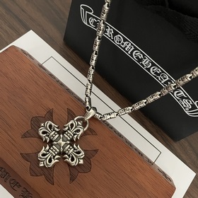 Новая модель [Качество фирменного магазина] Chrome Hearts классич
