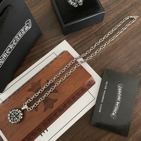 Новая модель [Качество фирменного магазина] Chrome Hearts Классич