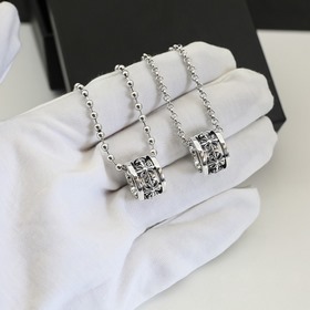 Chrome Hearts Крест-кулон с жемчужным ожерельем