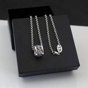 Chrome Hearts Крест-кулон с жемчужным ожерельем