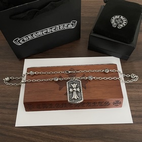 Новая модель [Качество фирменного магазина] Chrome Hearts классич