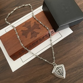 Новая модель [Качество фирменного магазина] Chrome Hearts Классич