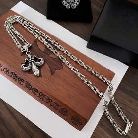 Качество фирменного магазина Chrome Hearts Крокс Хартс Классическ