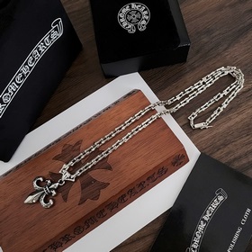 Качество фирменного магазина Chrome Hearts Крокс Хартс Классическ