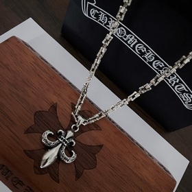 Качество фирменного магазина Chrome Hearts Крокс Хартс Классическ