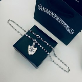 Chrome Hearts Классический ретро-кулон в форме щита с 8-образным