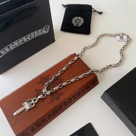 Chrome Hearts Классический ретро-кулон в форме меча. Классическое