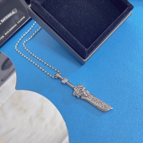 Chrome Hearts ожерелье, популярное среди интернет-пользователей