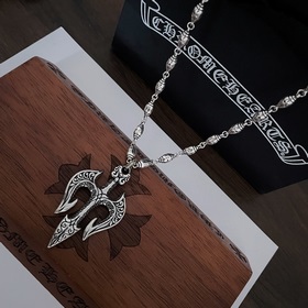 Chrome Hearts Классический ретро-кулон с трезубцем. Классическое 