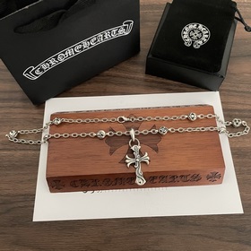 Chrome Hearts Классический ретро-кулон в форме креста. Классическ