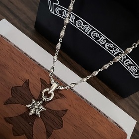 Chrome Hearts Классический ретро шестиконечный кулон. Классическо
