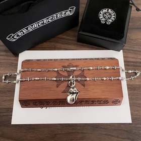 Chrome Hearts Классический ретро-кулон в форме языка Классическое